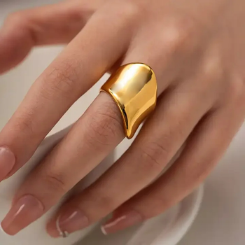 Asymmetric Ring